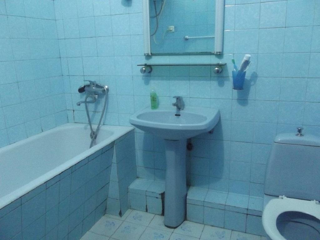 Apartment Irma Rustaveli 57 Batumi Zimmer foto