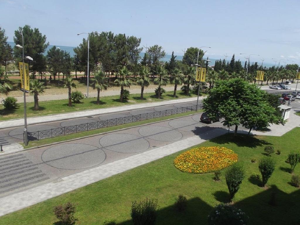Apartment Irma Rustaveli 57 Batumi Zimmer foto