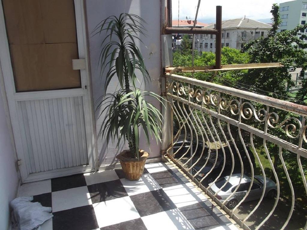 Apartment Irma Rustaveli 57 Batumi Zimmer foto